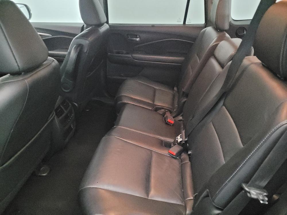 used 2021 Honda Pilot car, priced at $21,395