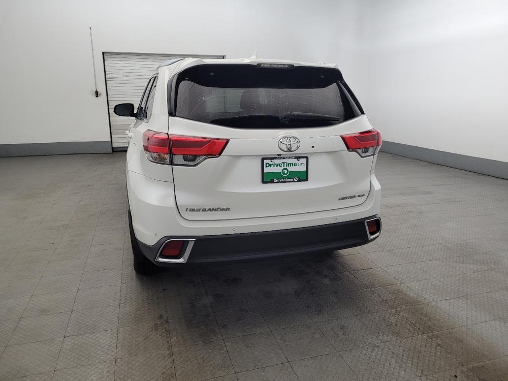 used 2019 Toyota Highlander car, priced at $28,695