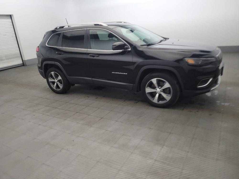 used 2019 Jeep Cherokee car, priced at $19,095