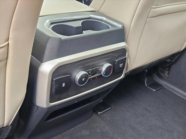 used 2024 Ford Expedition car, priced at $40,991