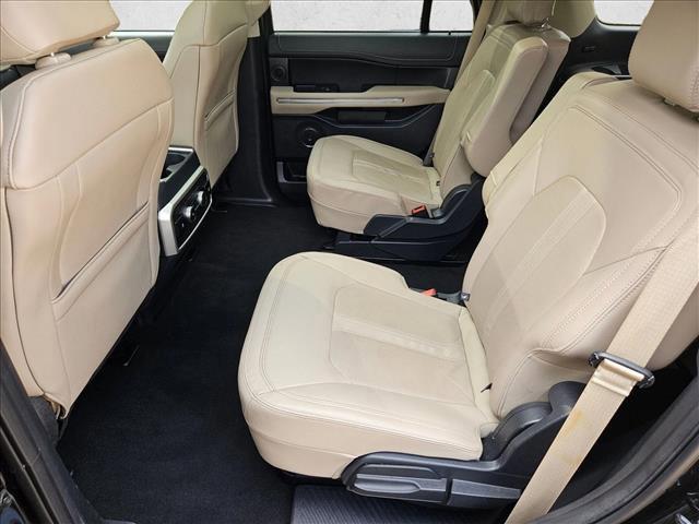 used 2024 Ford Expedition car, priced at $40,991