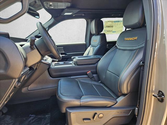 new 2026 Ford Expedition car, priced at $80,704