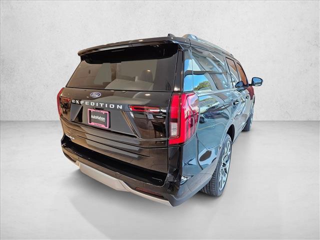 new 2025 Ford Expedition car, priced at $87,015