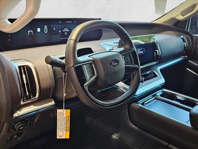 new 2025 Ford Expedition car, priced at $87,015