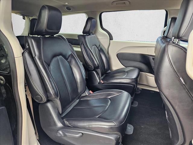 used 2023 Chrysler Pacifica Hybrid car, priced at $22,717