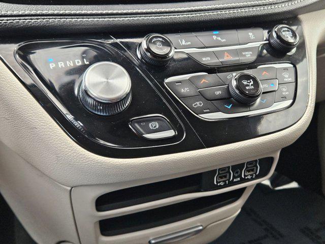 used 2023 Chrysler Pacifica Hybrid car, priced at $22,991