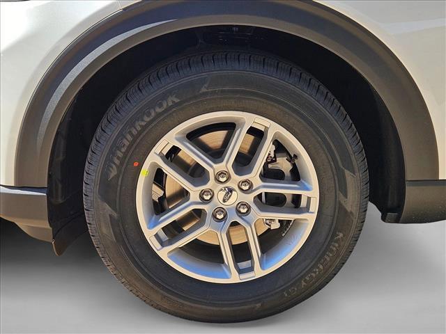 new 2026 Ford Explorer car, priced at $35,352