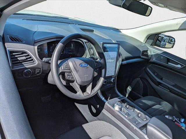 new 2024 Ford Edge car, priced at $27,778