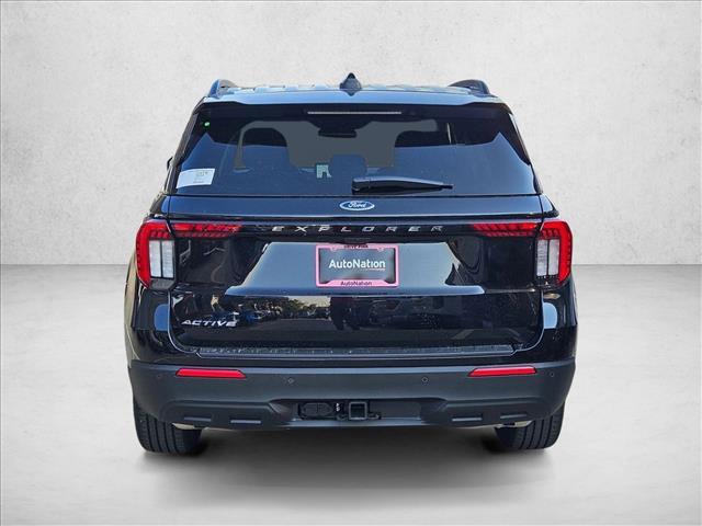 new 2025 Ford Explorer car, priced at $39,645