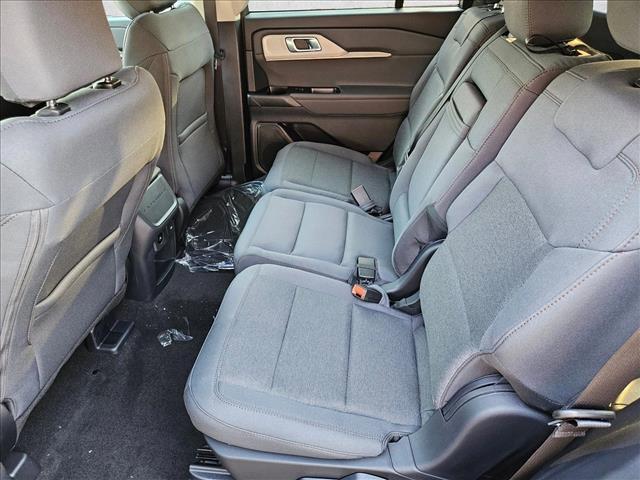 new 2025 Ford Explorer car, priced at $39,645