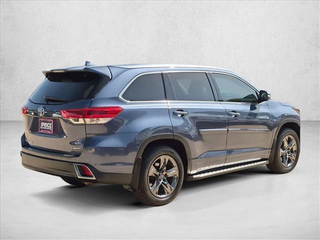 used 2017 Toyota Highlander car, priced at $25,216