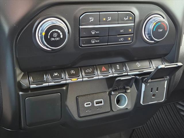 used 2025 Chevrolet Silverado 1500 car, priced at $39,985