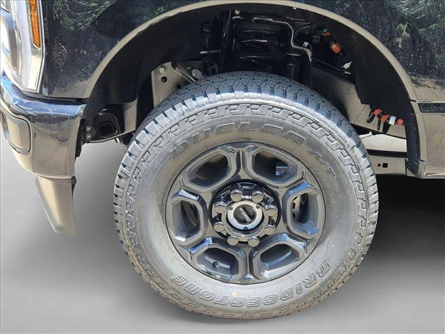 new 2025 Ford F-250 car, priced at $61,040
