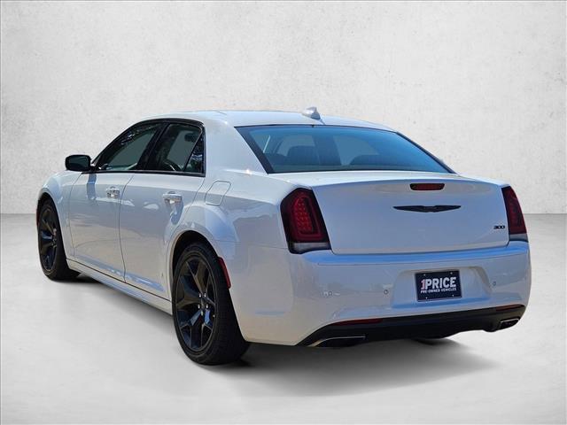 used 2022 Chrysler 300 car, priced at $19,216