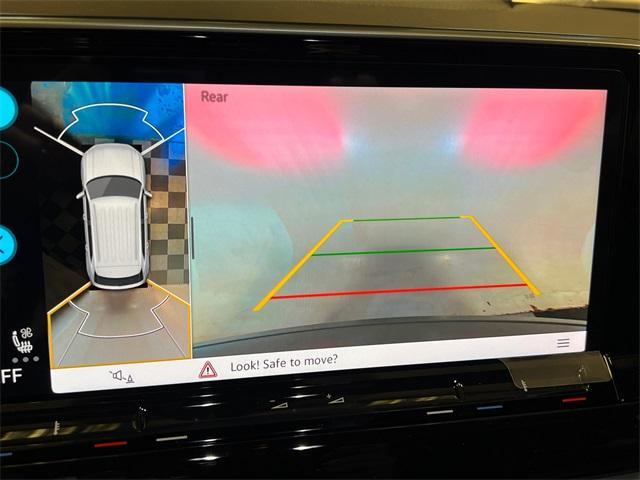 new 2026 Volkswagen Atlas Cross Sport car, priced at $52,136