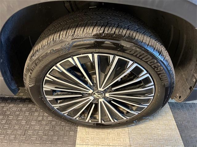 used 2025 Volkswagen Taos car, priced at $25,997