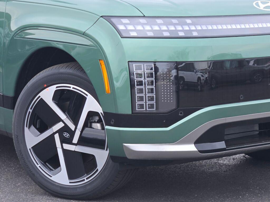 new 2026 Hyundai IONIQ 9 car, priced at $72,681