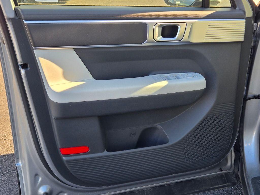 used 2025 Hyundai Santa Fe car, priced at $28,738