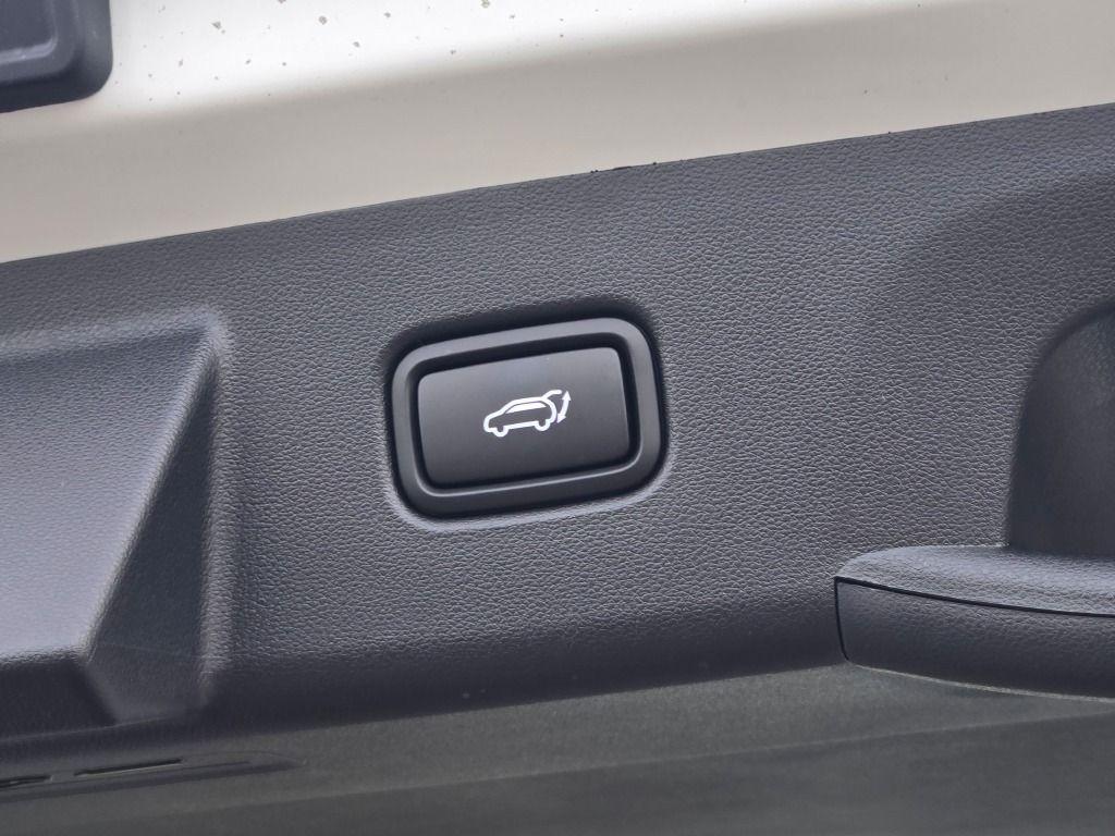 new 2026 Hyundai Tucson car, priced at $27,900