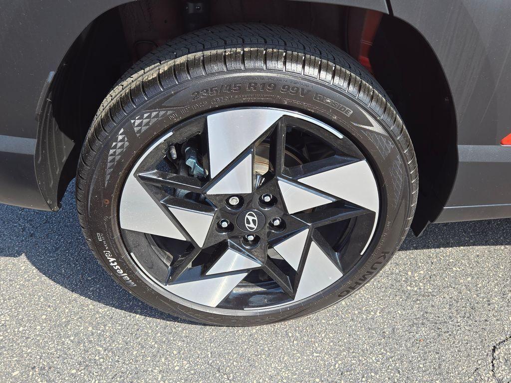 used 2025 Hyundai Kona car, priced at $26,650