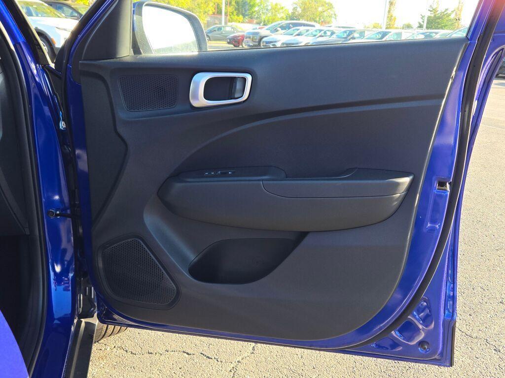 new 2025 Hyundai Venue car, priced at $21,635