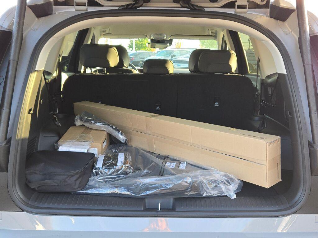 new 2026 Hyundai IONIQ 9 car, priced at $56,775