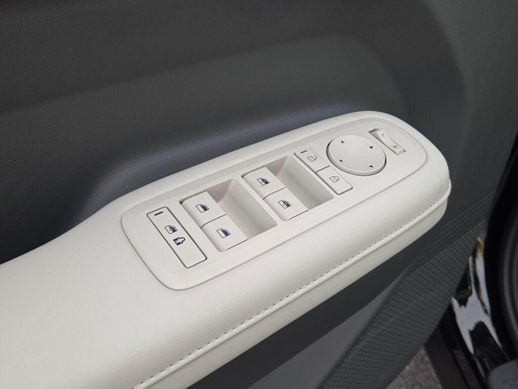 new 2026 Hyundai SANTA FE HEV car, priced at $37,740