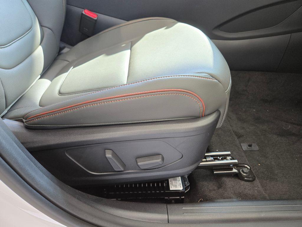 new 2025 Hyundai SANTA CRUZ car, priced at $38,665