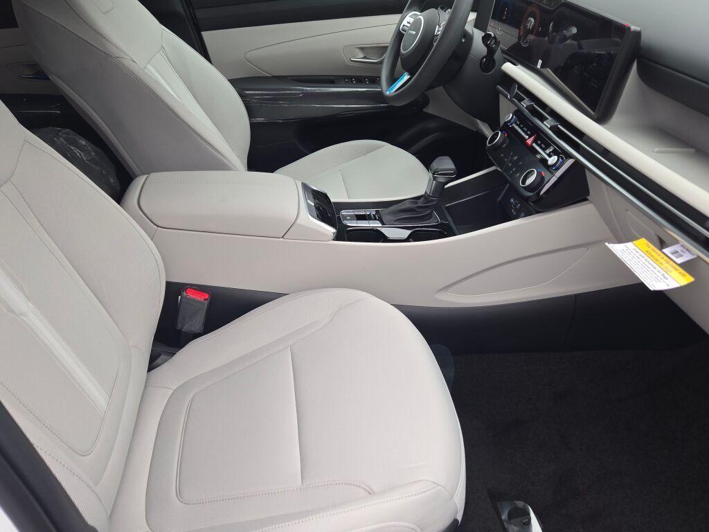 new 2026 Hyundai Tucson car, priced at $33,181