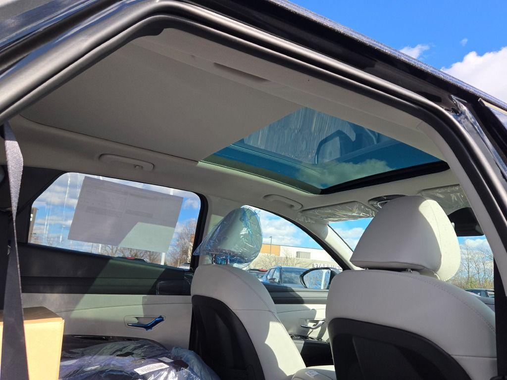 new 2026 Hyundai TUCSON Hybrid car, priced at $40,931