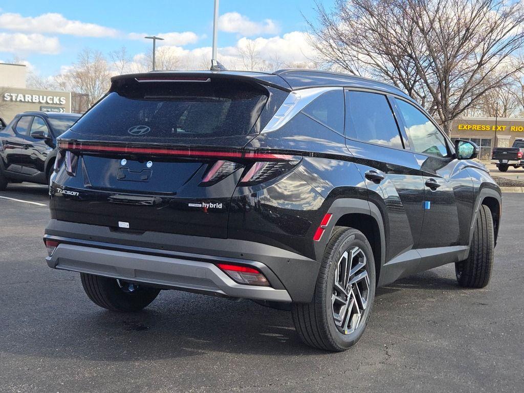 new 2026 Hyundai TUCSON Hybrid car, priced at $40,931