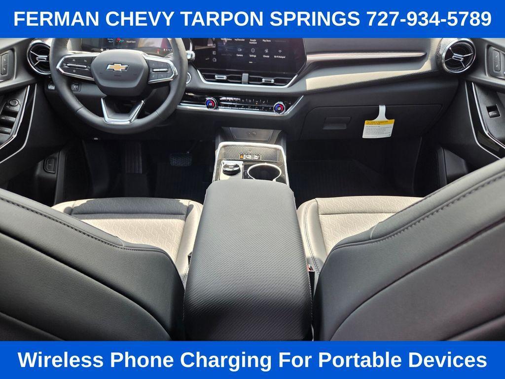 new 2026 Chevrolet Equinox car, priced at $30,105