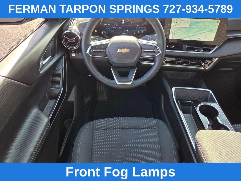 used 2025 Chevrolet Equinox car, priced at $26,000