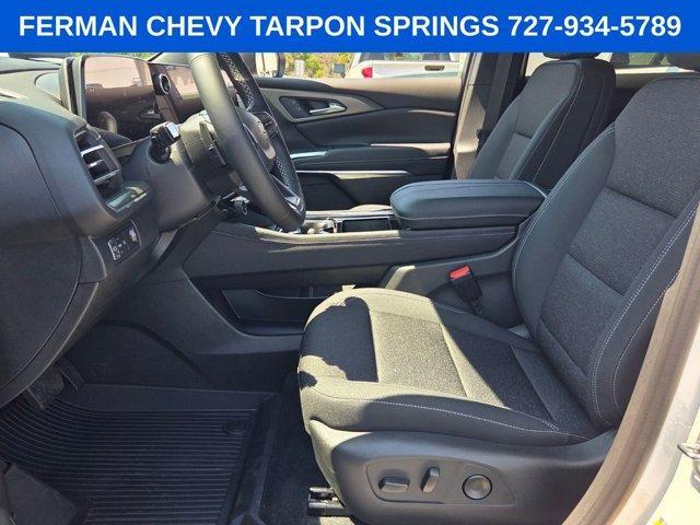 new 2026 Chevrolet Traverse car, priced at $41,220