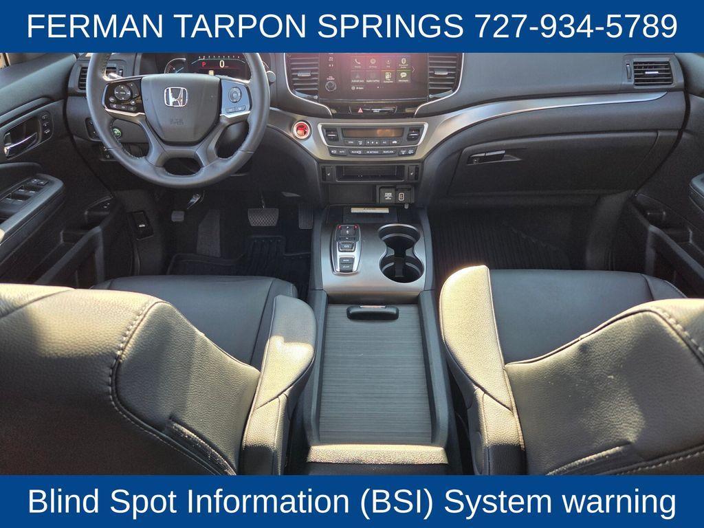 used 2022 Honda Pilot car, priced at $27,997