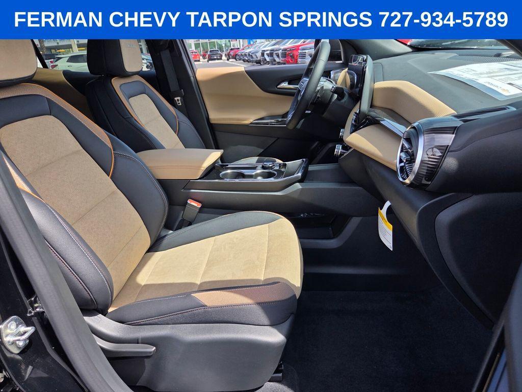 new 2026 Chevrolet Equinox car, priced at $32,095