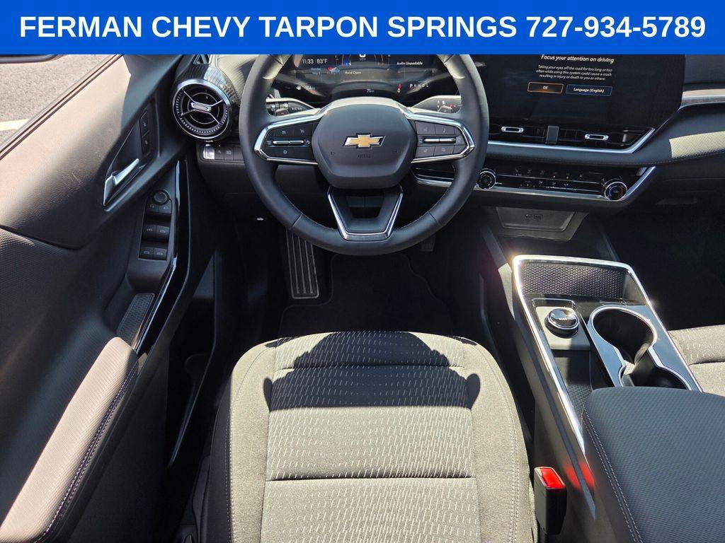 new 2026 Chevrolet Equinox car, priced at $27,295