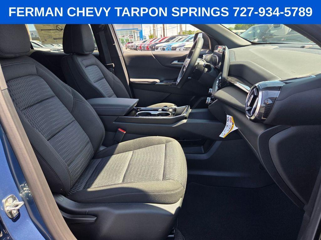 new 2026 Chevrolet Equinox car, priced at $27,295
