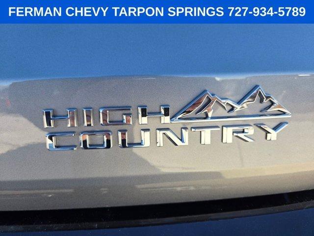 new 2025 Chevrolet Traverse car, priced at $53,185