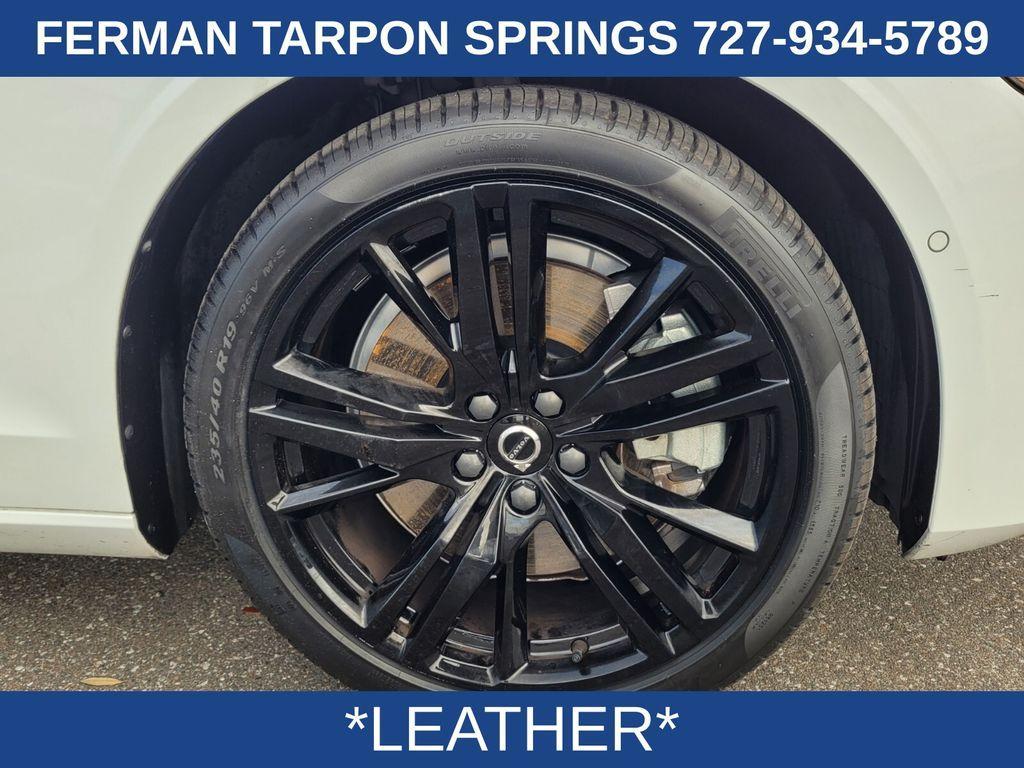 used 2023 Volvo S60 Recharge Plug-In Hybrid car, priced at $35,349