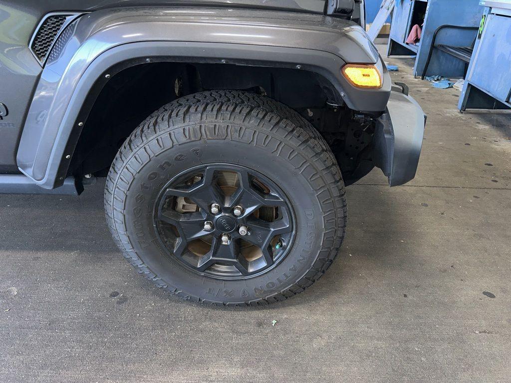used 2021 Jeep Gladiator car, priced at $30,000