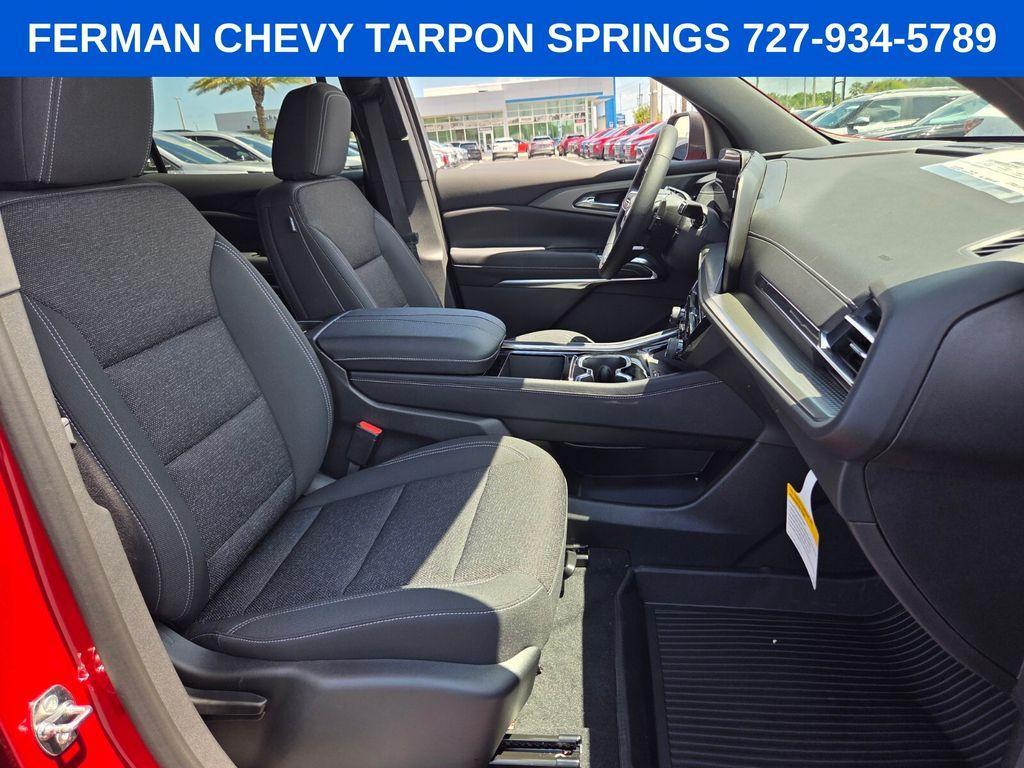 new 2026 Chevrolet Traverse car, priced at $42,940