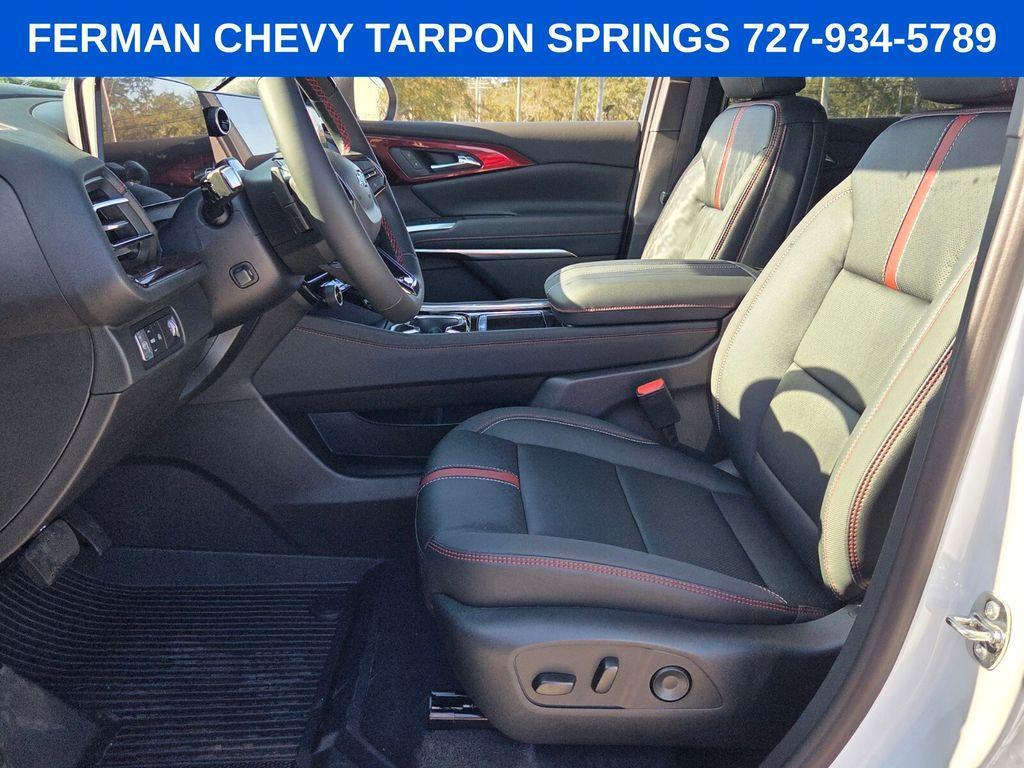 new 2026 Chevrolet Traverse car, priced at $56,614