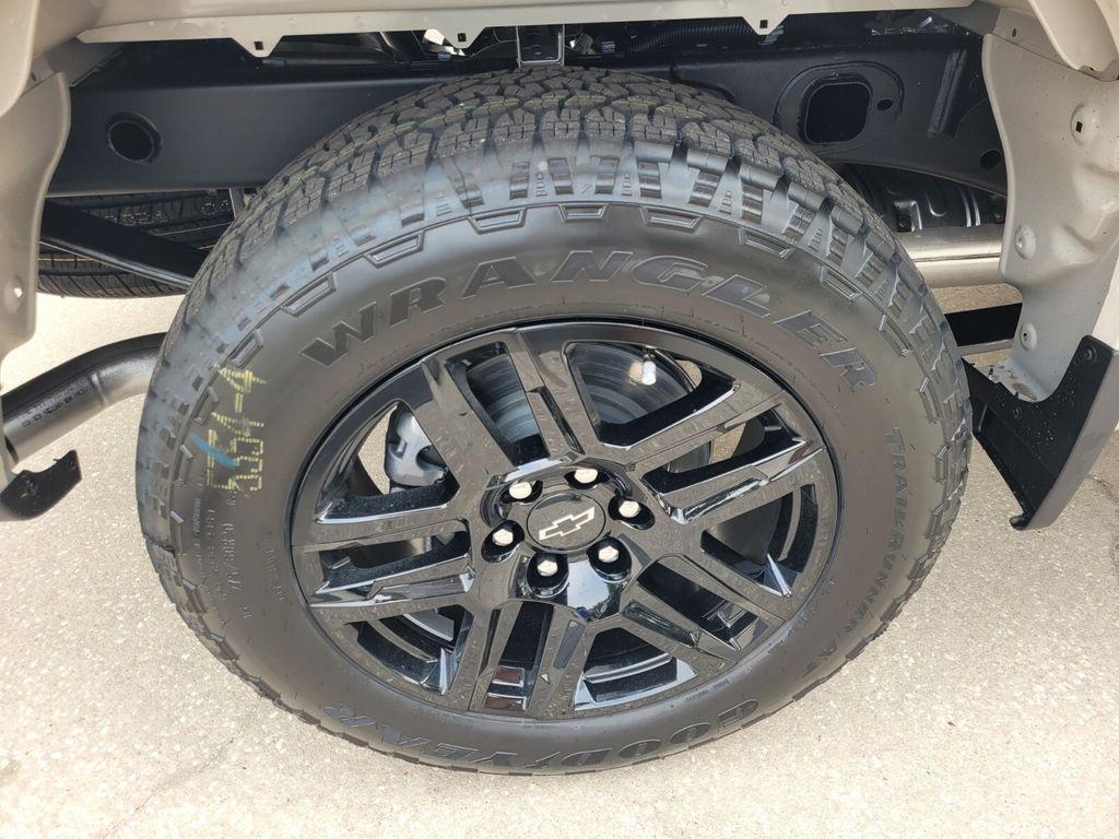 new 2026 Chevrolet Silverado 1500 car, priced at $39,165