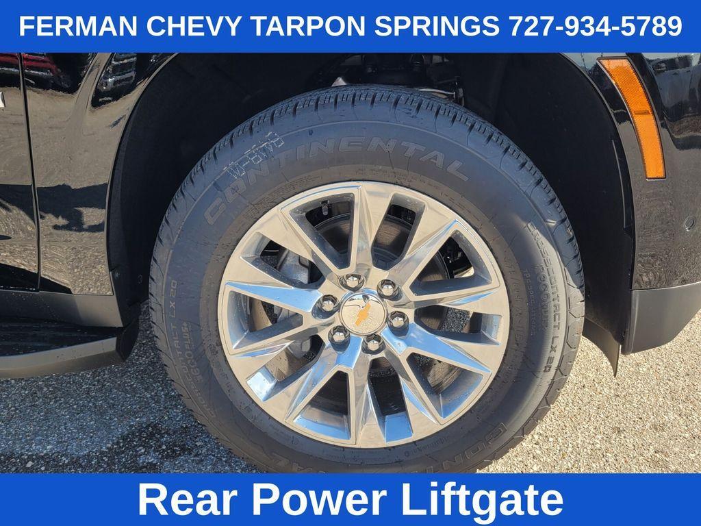 new 2025 Chevrolet Suburban car, priced at $77,184