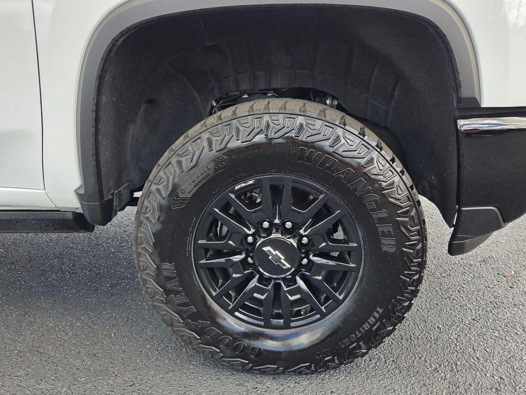 used 2025 Chevrolet Silverado 2500 car, priced at $76,000