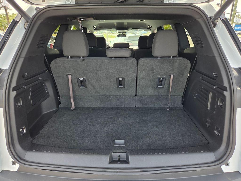 used 2025 GMC Acadia car, priced at $36,555