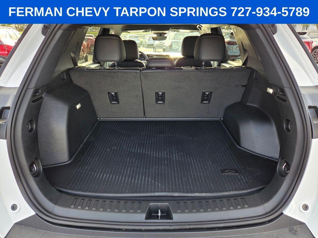 new 2026 Chevrolet Equinox car, priced at $32,190