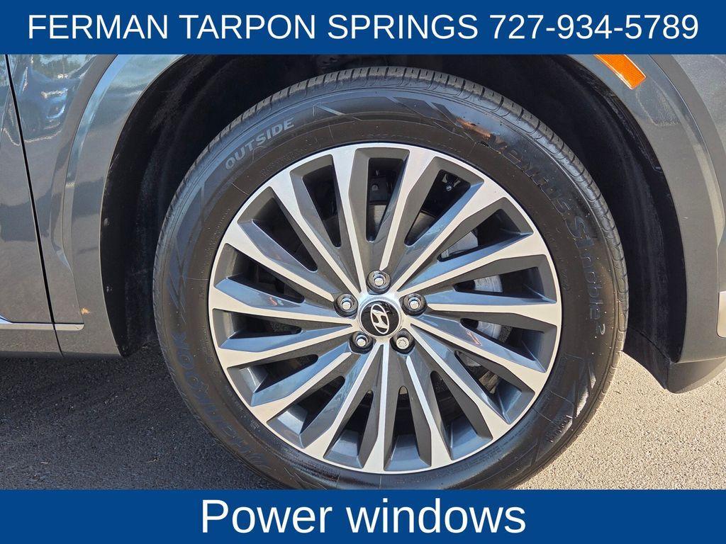 used 2025 Hyundai Palisade car, priced at $42,750