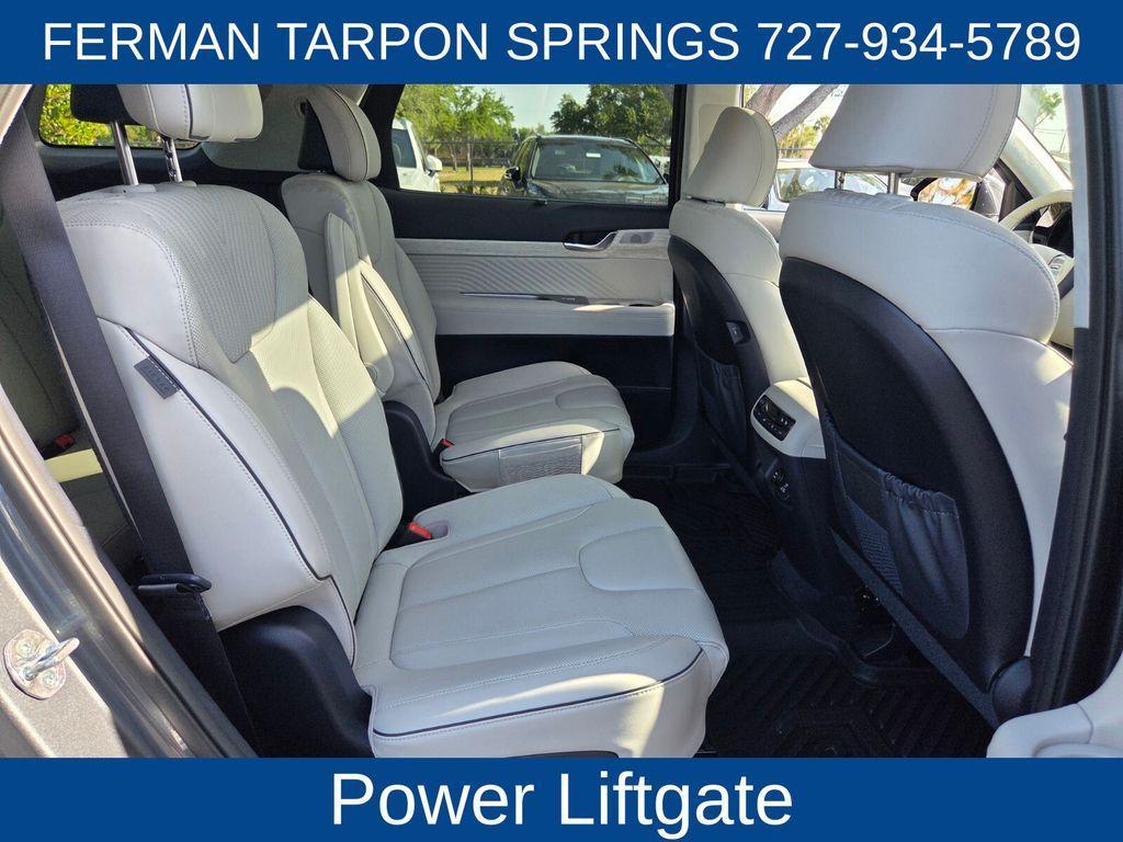 used 2025 Hyundai Palisade car, priced at $42,750